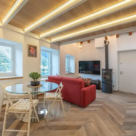 Oakwood - With Breathtaking Views Laglio